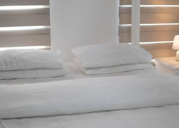 Apartment A2j Luxury 1br Balcony Venice Near Malls
